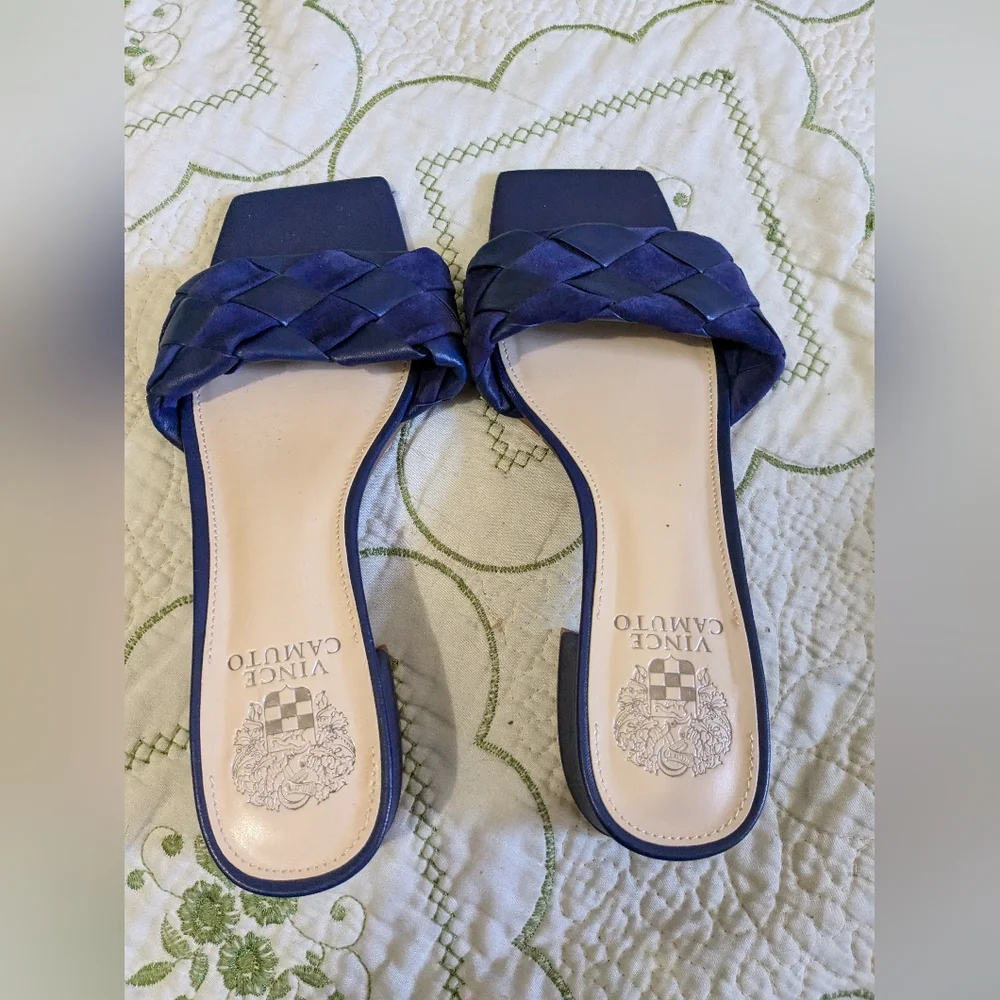 Vince camuto sandals - Picture 3 of 5